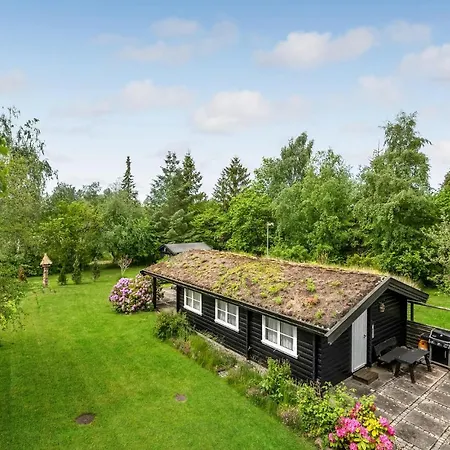 Two-Bedroom Holiday Home In Skibby * Skibby